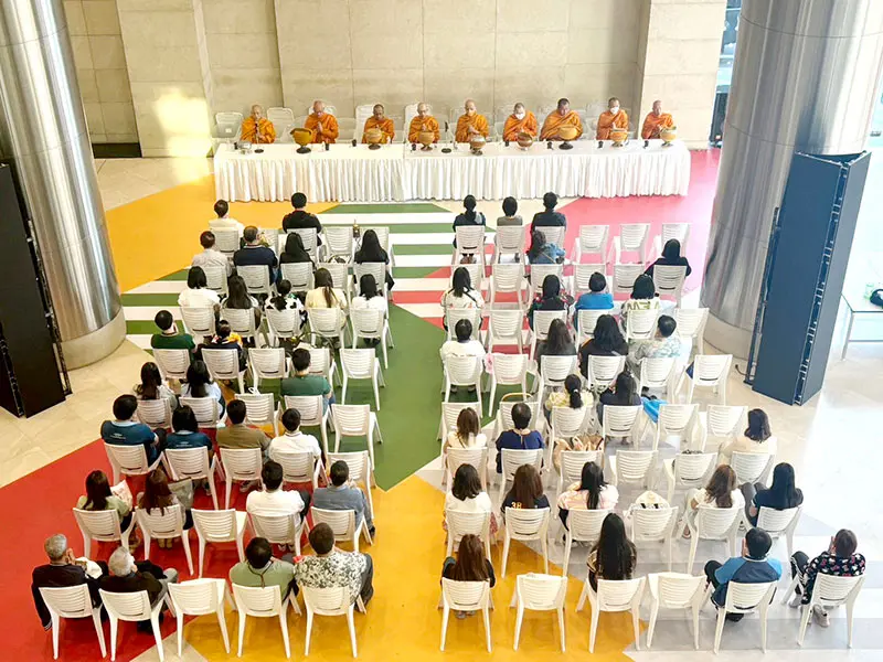 Jasmine International Building hosts first merit-making ceremony of 2025