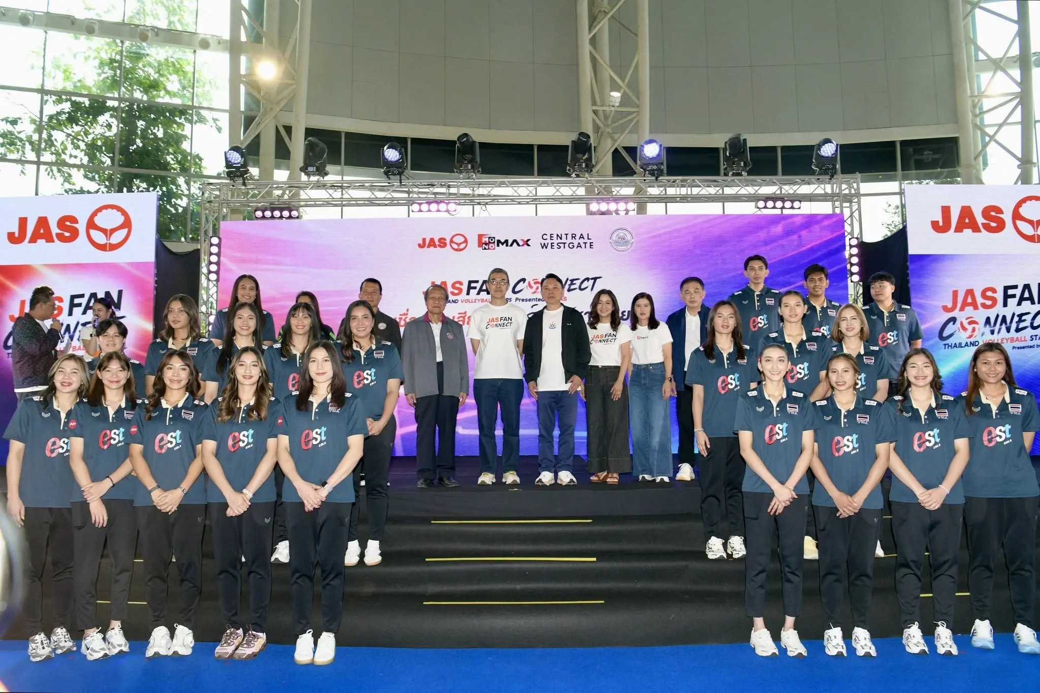 "JAS FAN CONNECT" Cheers On Thai Women's Volleyball Team Up Close Ahead of AVC Battle in China