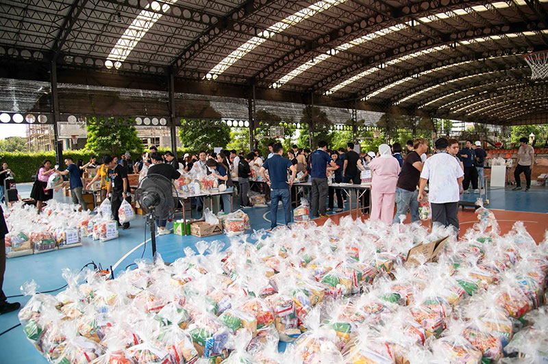  'JAS GROUP' donates 1 million baht to help flood victims