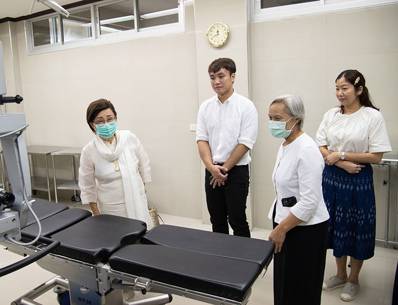  'JAS GROUP' hosts Pha Pah cereomony to donate medical equipment to Phra Ajarn Baen Thanagro Hospital