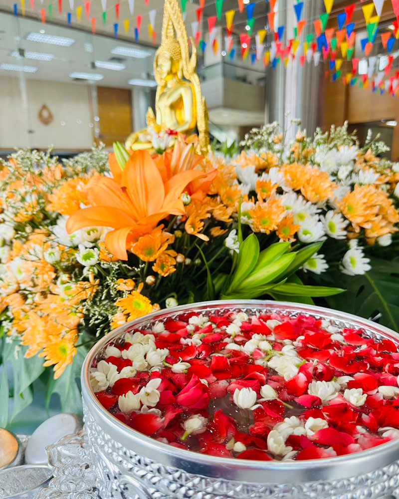 Pictures from the merit-making ceremony for April 2025