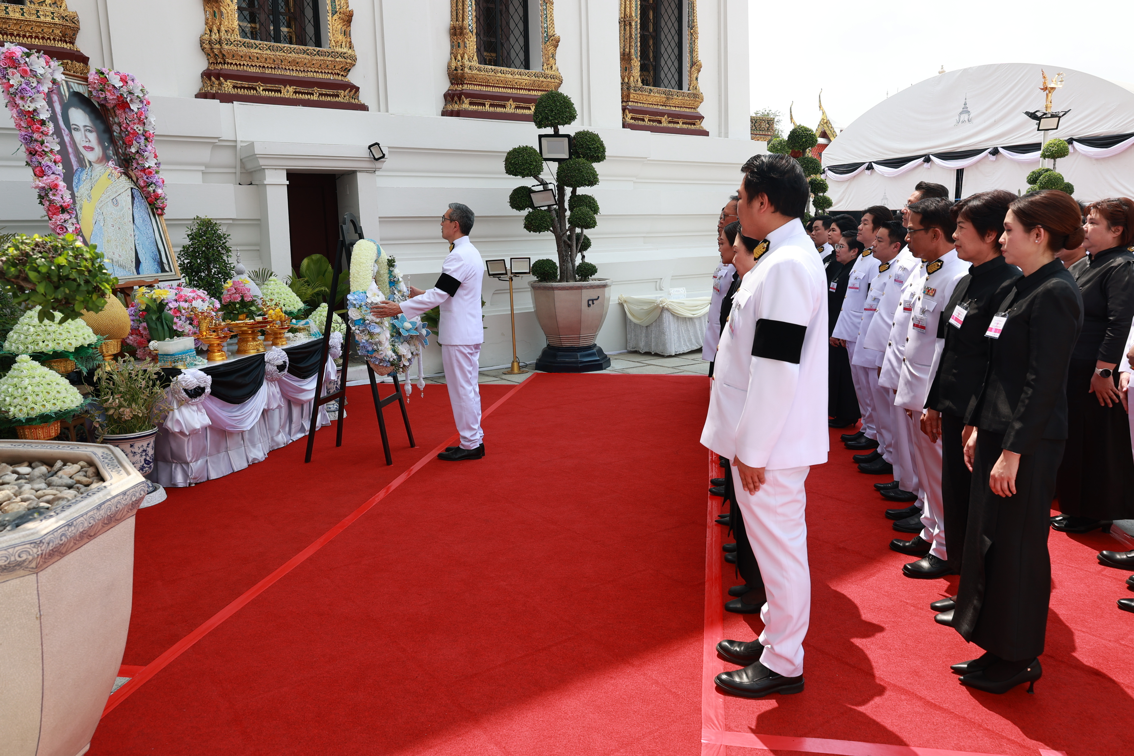 JAS  ร่วมเป็นเจ้าภาพพระพิธีธรรมสวดพระอภิธรรม พระบรมศพ  สมเด็จพระนางเจ้าสิริกิติ์ พระบรมราชินีนาถ พระบรมราชชนนีพันปีหลวง 