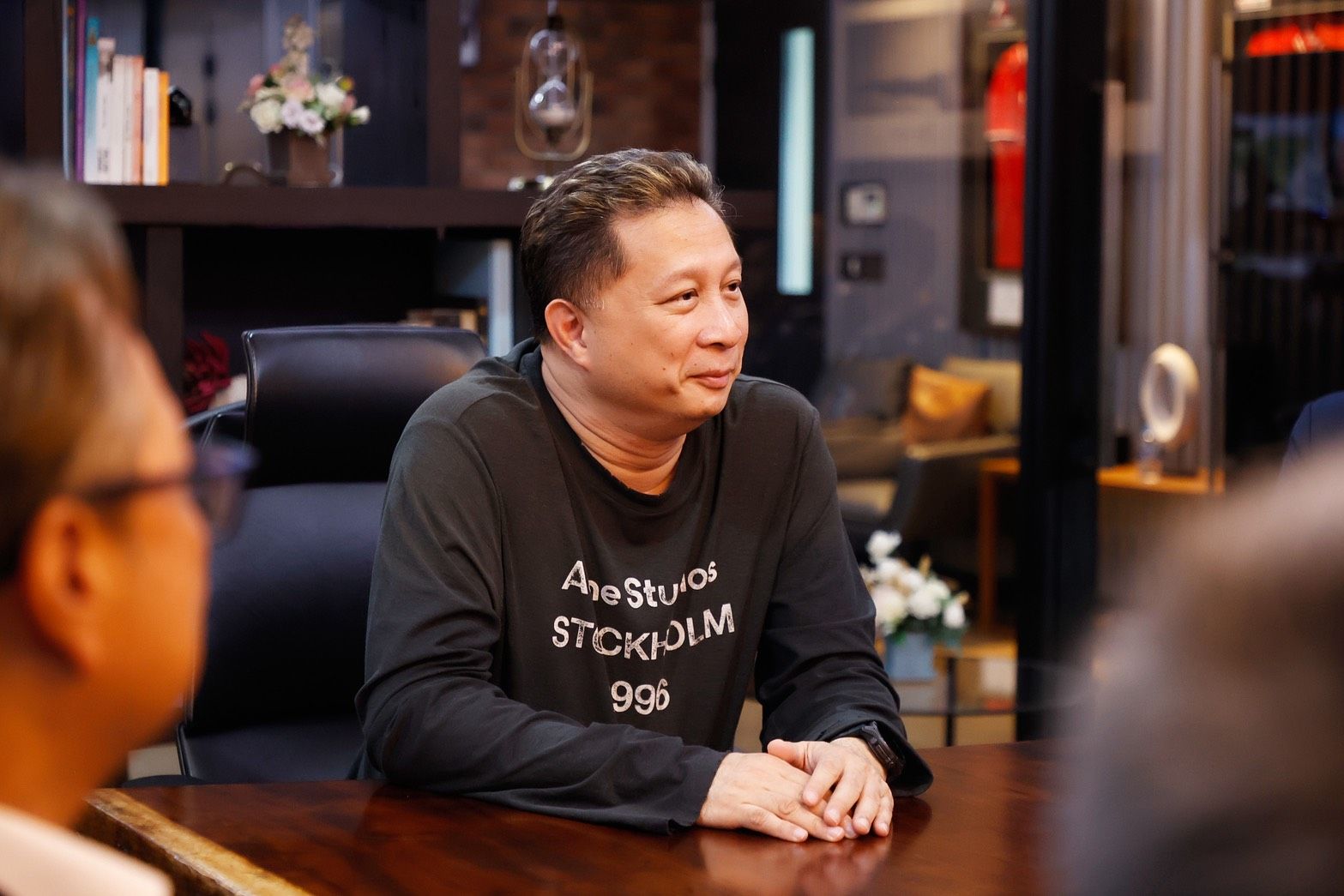"คุณพิชญ์ โพธารามิก" มอบ 2 ล้าน ทีมนักตบสาวไทย