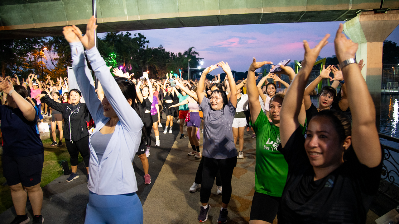 “JAS” เดินหน้าเติมสีสันสายสุขภาพ   ชวนเต้น ZUMBA สุดคึกคักกลางสวนสมเด็จฯ
