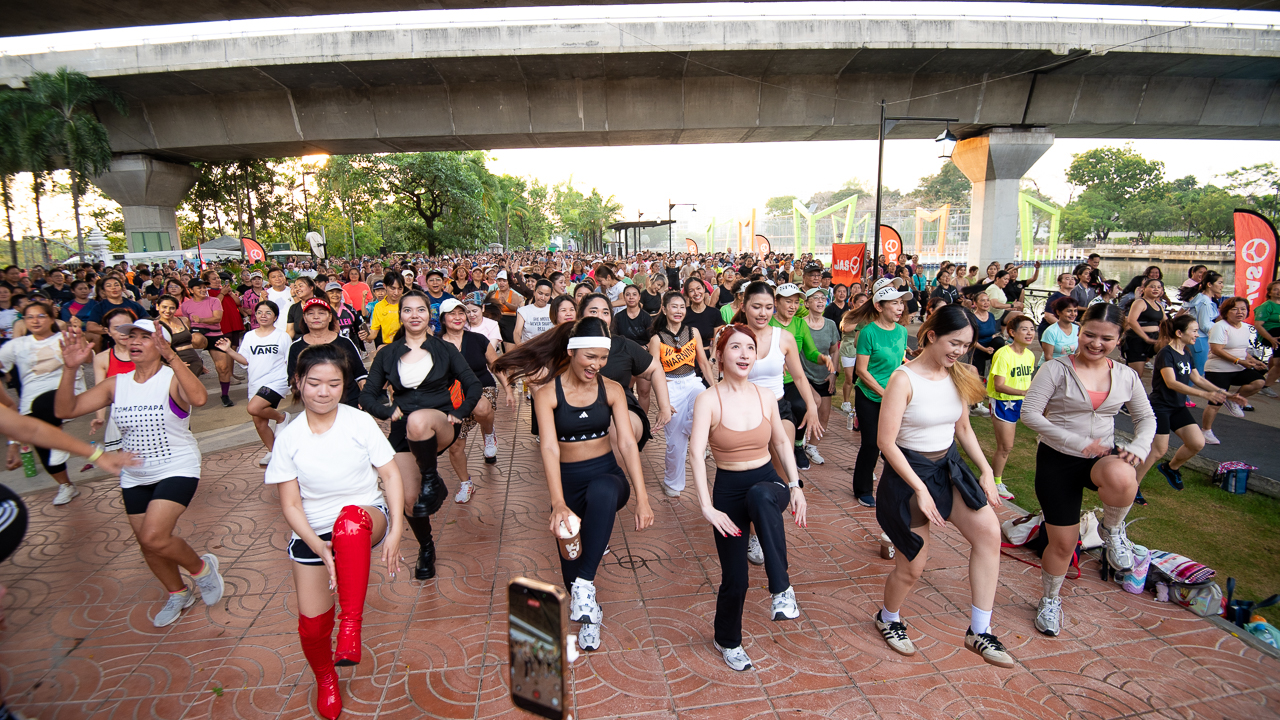 “JAS” เดินหน้าเติมสีสันสายสุขภาพ   ชวนเต้น ZUMBA สุดคึกคักกลางสวนสมเด็จฯ