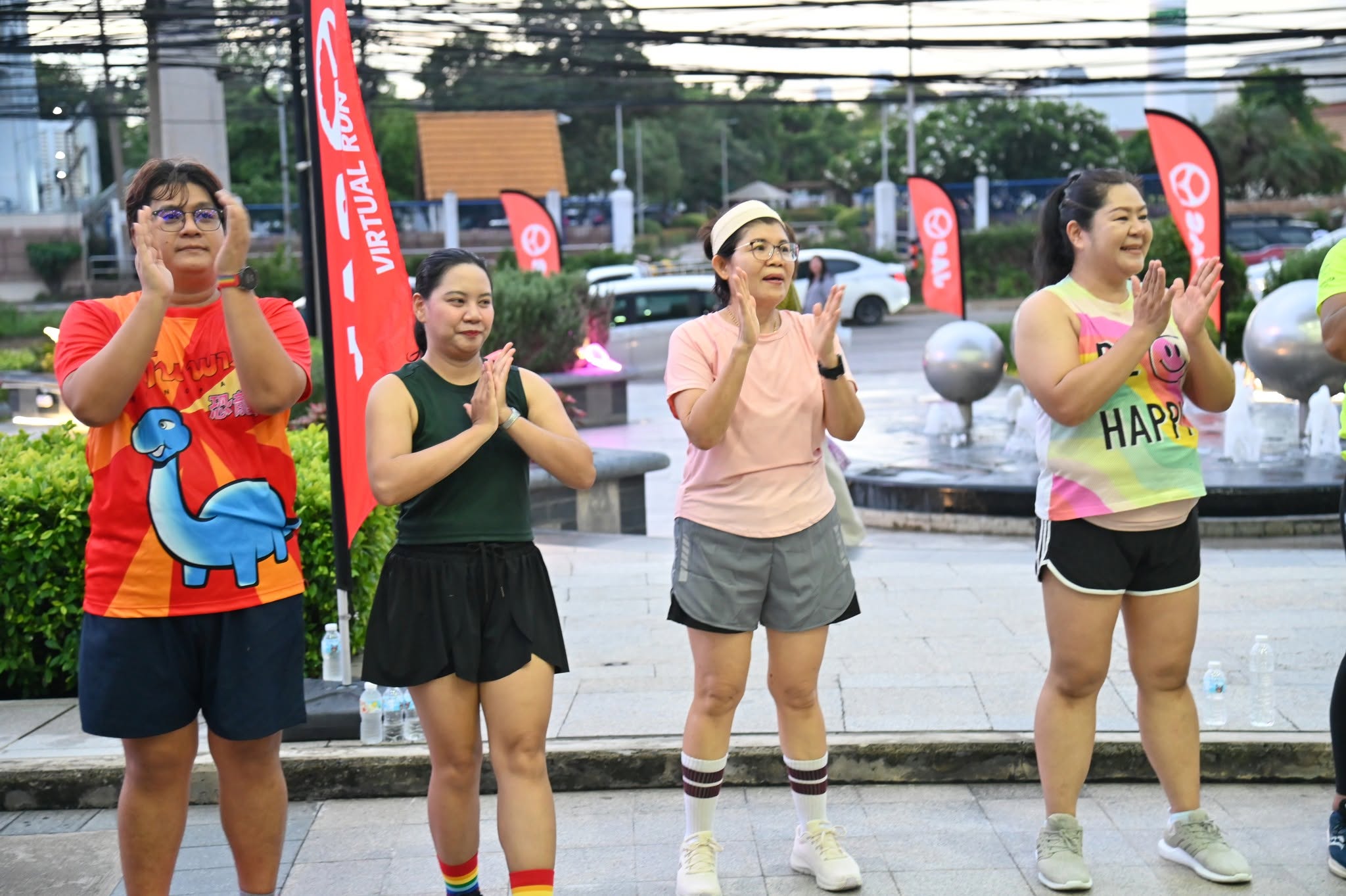 JAS Fit and Fun เต้น Zumba หน้าตึก