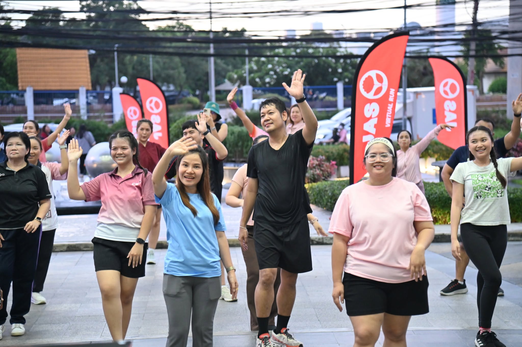 JAS Fit and Fun เต้น Zumba หน้าตึก